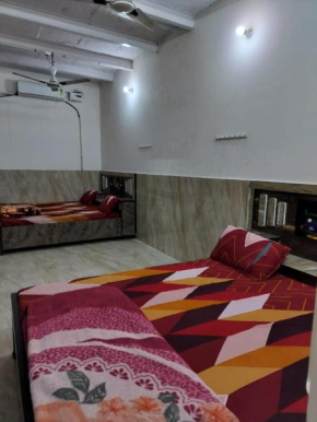 Shri govind bhawan